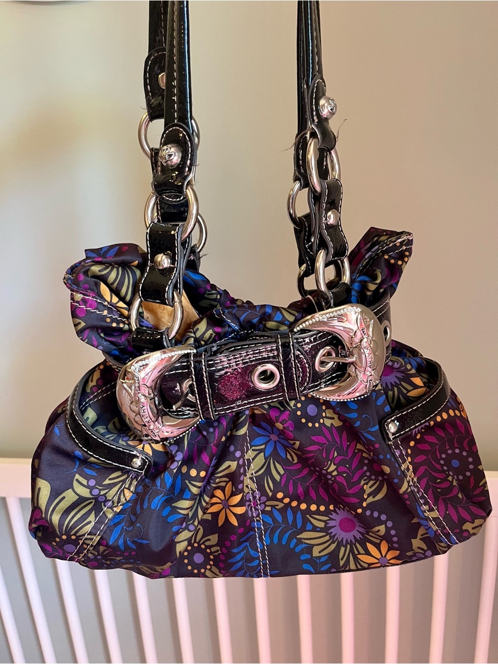 vintage Kathy Van Zeeland floral shoulder purse